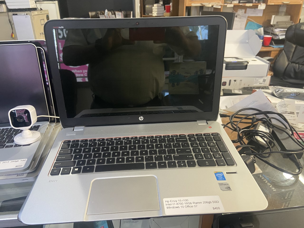 We buy and sell used laptops pcs and mac
